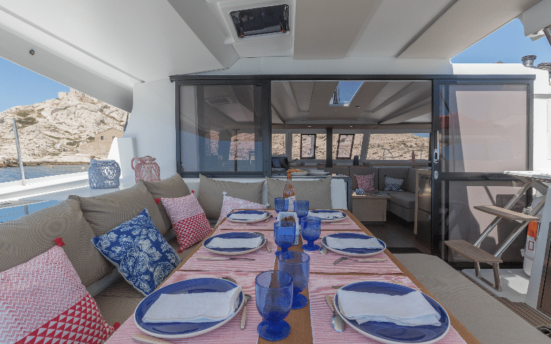 Cockpit Astréa 42 Fountaine Pajot Ibiza