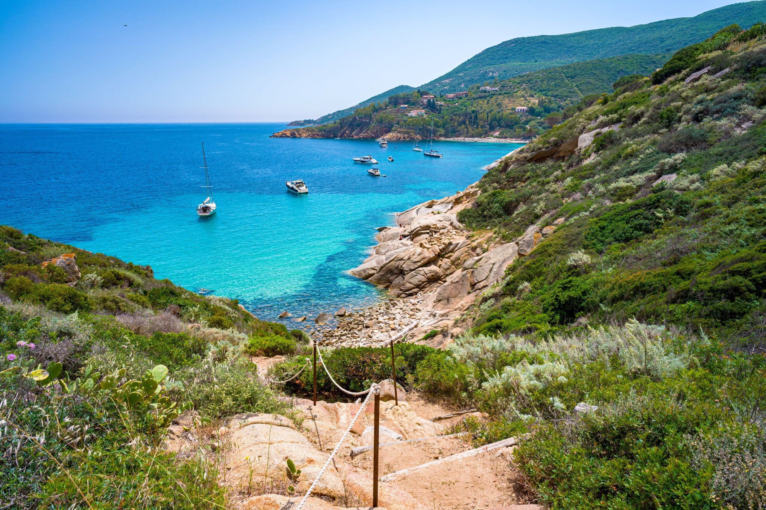 Cala dello Smeraldo, île de Giglio, Toscane, Italie - arkanto -