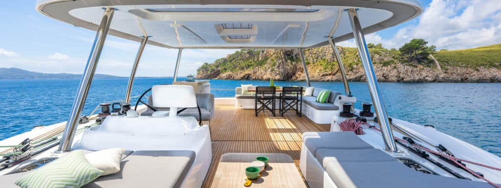 Catamaran Lagoon 60 Flybridge