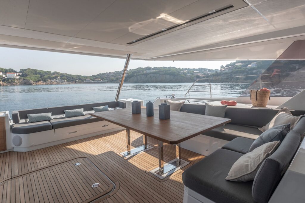 Cockpit Samana 59 Fountaine Pajot