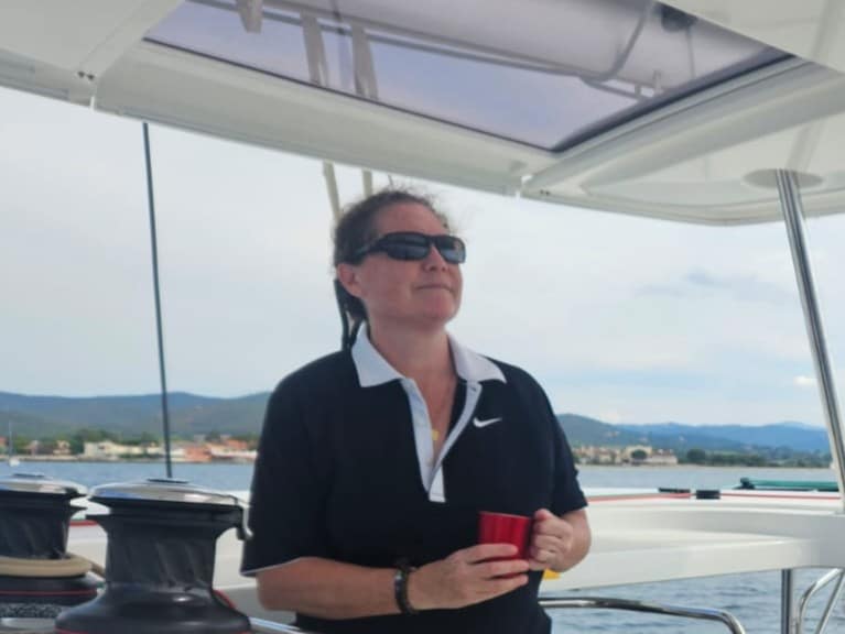 Véronique, ACM Keep Sailing