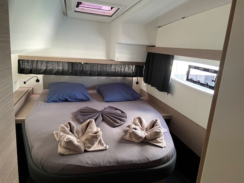 Location Catamaran Isla 40 Martinique Cabine Isla 40